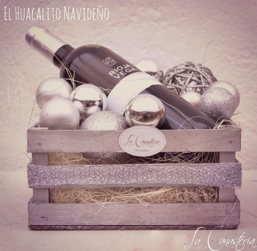 ElHuacalitoNavideño_Silver_title_logo