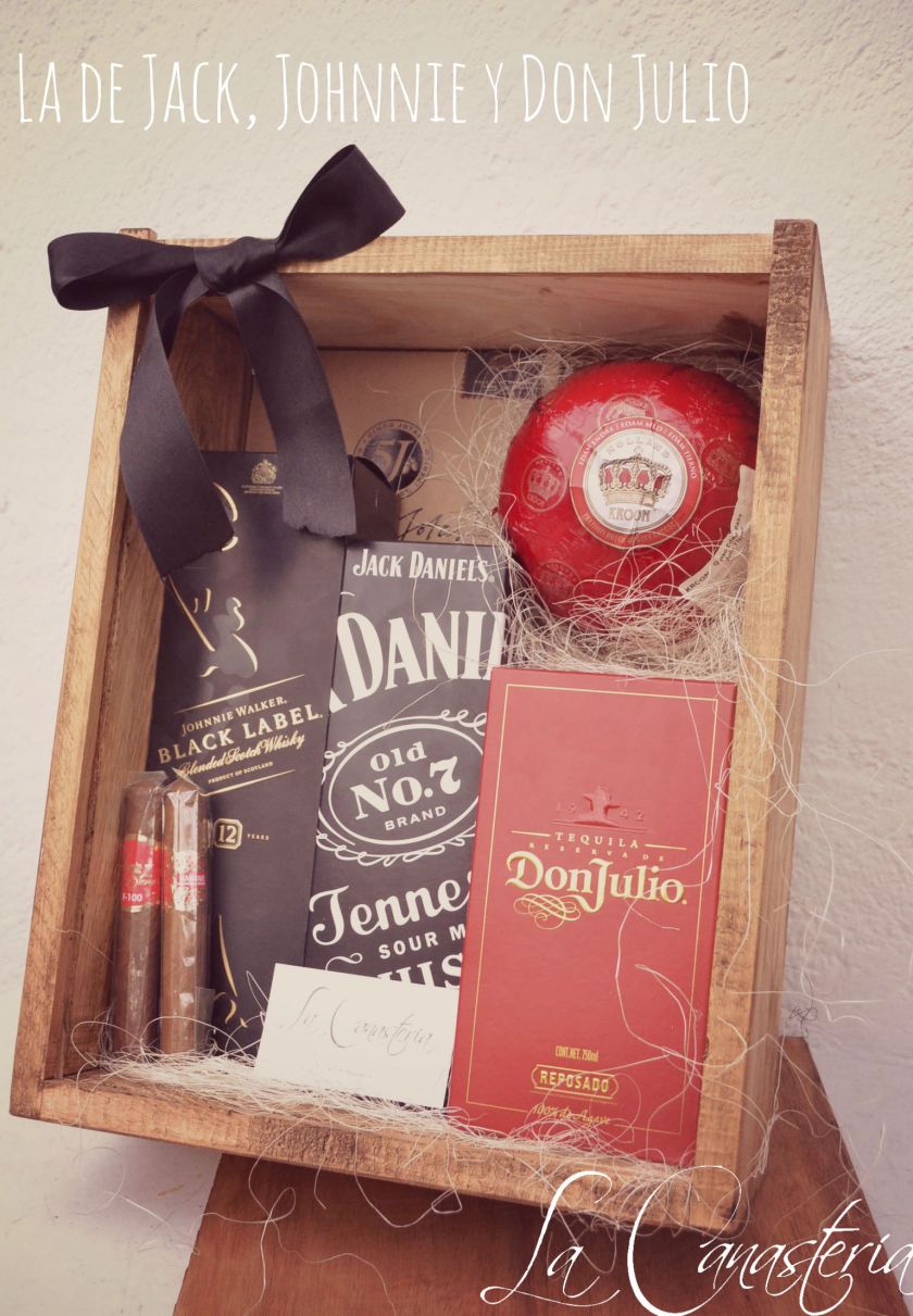 Ladejackjohnnieydonjulio_titel_logo