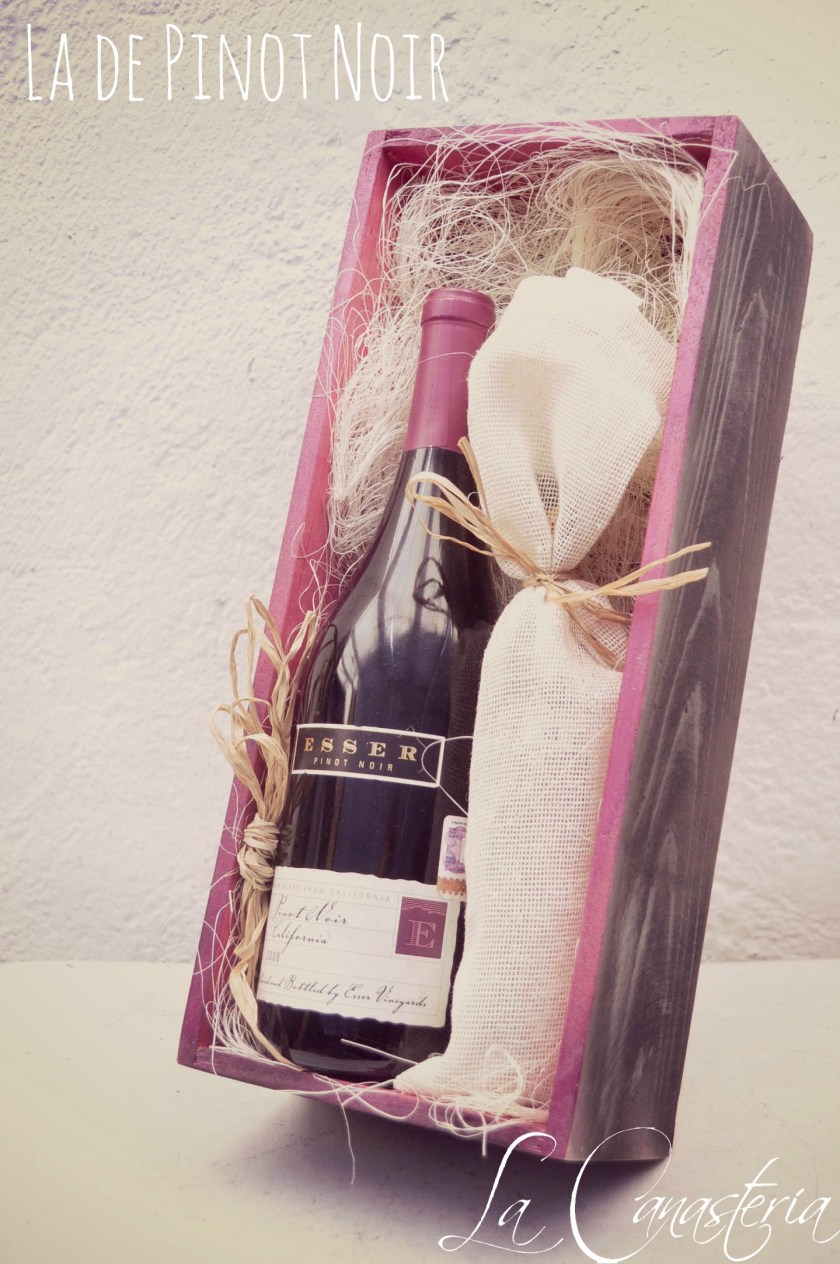 LadePinotNoir_title_logo