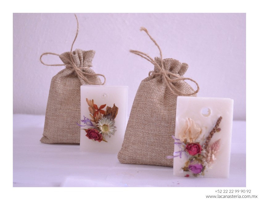 Jabones florales para recuerdos en eventos la canastería